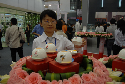 第十屆唐山中國陶瓷博覽會暨經洽會召開